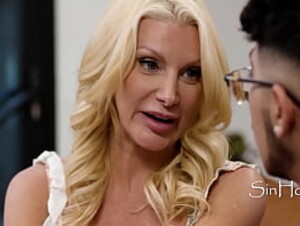 Stepmom Keeps Telling Me That We&#039_re Both Single And... Kisses Me - Brittany Andrews, Diego Perez