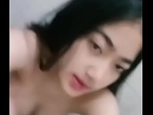 Syakirah colmek di kamar mandi 2