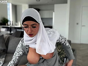 Maid Aaliyah Yasin discovers sex toys